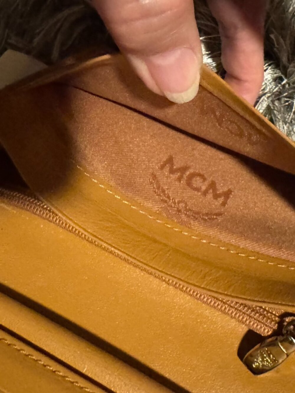 Vintage Authentic MCM Visetos Medium Trifold Wallet Cognac w/Dust Bag & COA - Picture 9 of 14